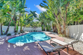 Beach House w/ Heated Pool